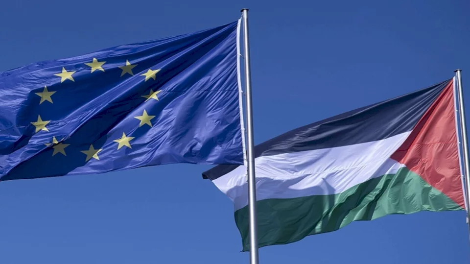 اتفاقية أوروبية بـ480 ألف يورو لتطوير خدمات المياه والصرف الصحي في 22 مخيماً للاجئين