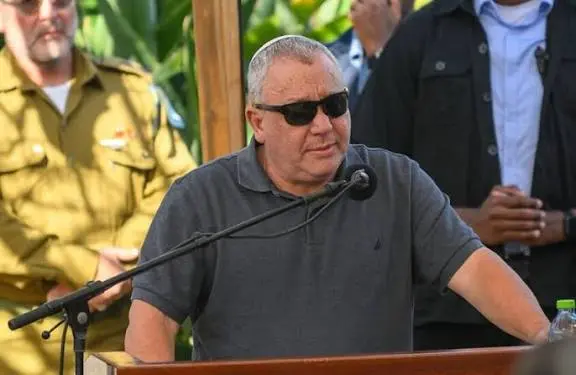 أيزنكوت يهاجم نتنياهو: غزة تحت إدارة دولية وفقدان السيطرة الإسرائيلية”