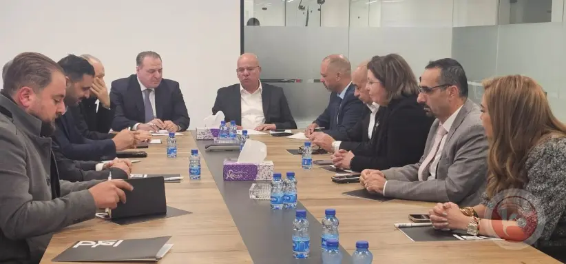 القطاع الخاص يبحث مع الأردن حل أزمة معبر الكرامة وتأثيرها على الاقتصاد