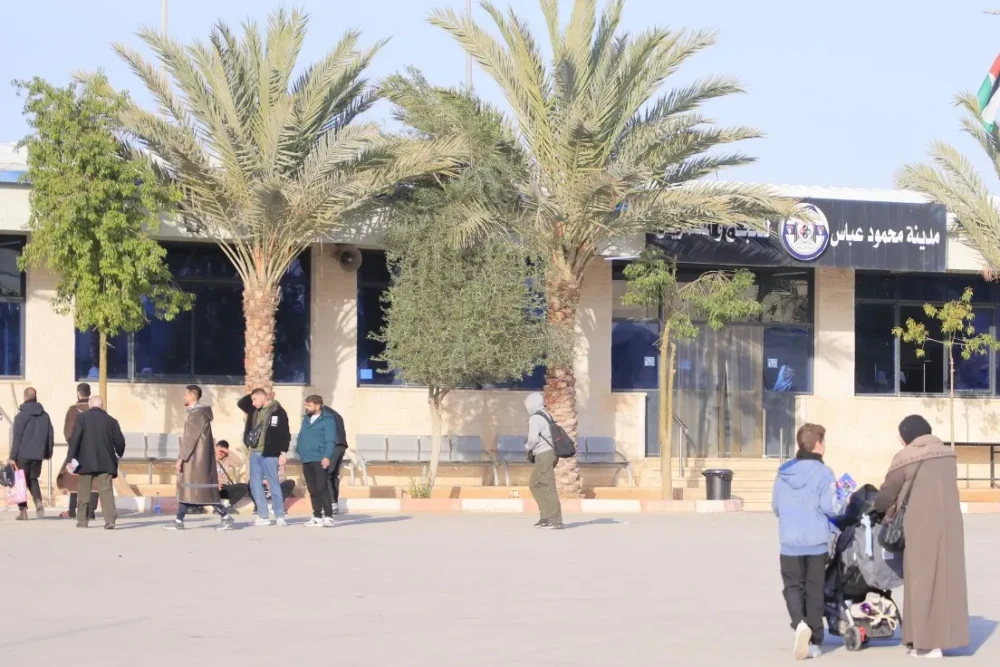 الأوقاف: سلطات الاحتلال تعرقل سفر المعتمرين وتحملها مسؤولية الأزمة