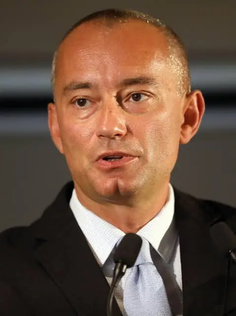 ملادينوف يجتمع بالمرشحين الفلسطينيين لإدارة غزة ضمن خطة ترامب الثانية