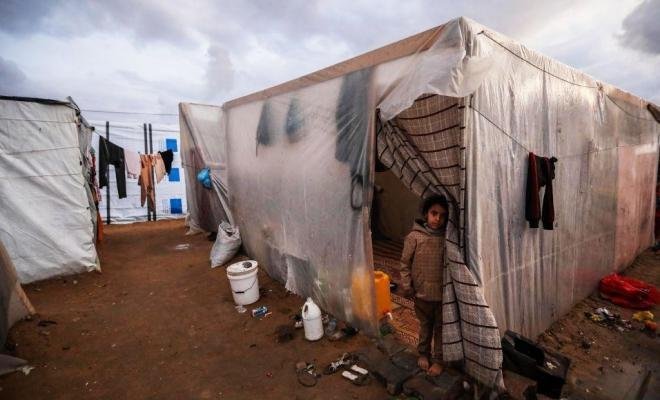 طقس فلسطين: صقيع وانجماد متوقع حتى الخميس وتحذيرات من التزحلق