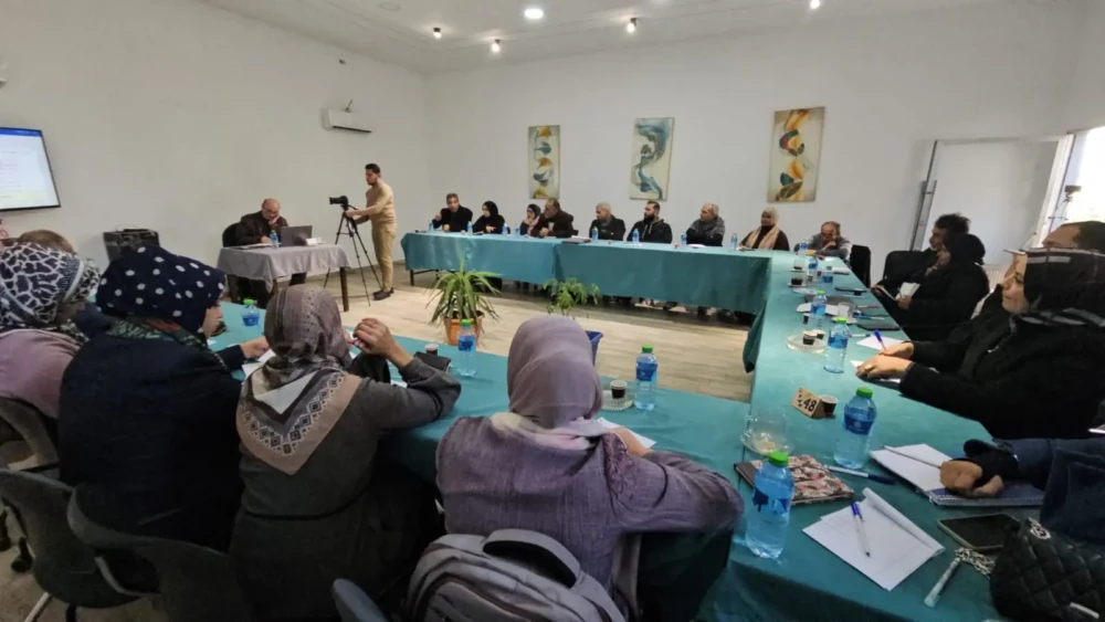 يسري درويش: قانون الأحزاب ضرورة وطنية للانتقال من منطق الثورة إلى منطق الدولة