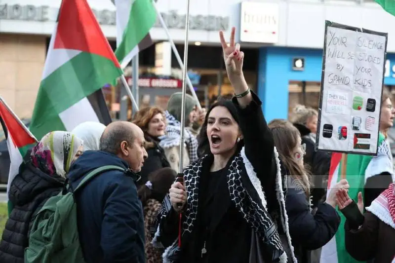 تظاهرة حاشدة في بيليفيلد الألمانية تطالب بوقف العدوان على غزة وإنهاء انتهاكات المستوطنين
