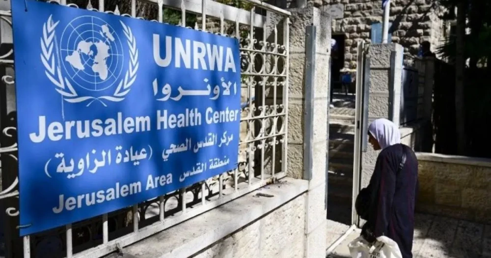 الاحتلال يُخطر بقطع الكهرباء والمياه عن مباني “الأونروا” في القدس