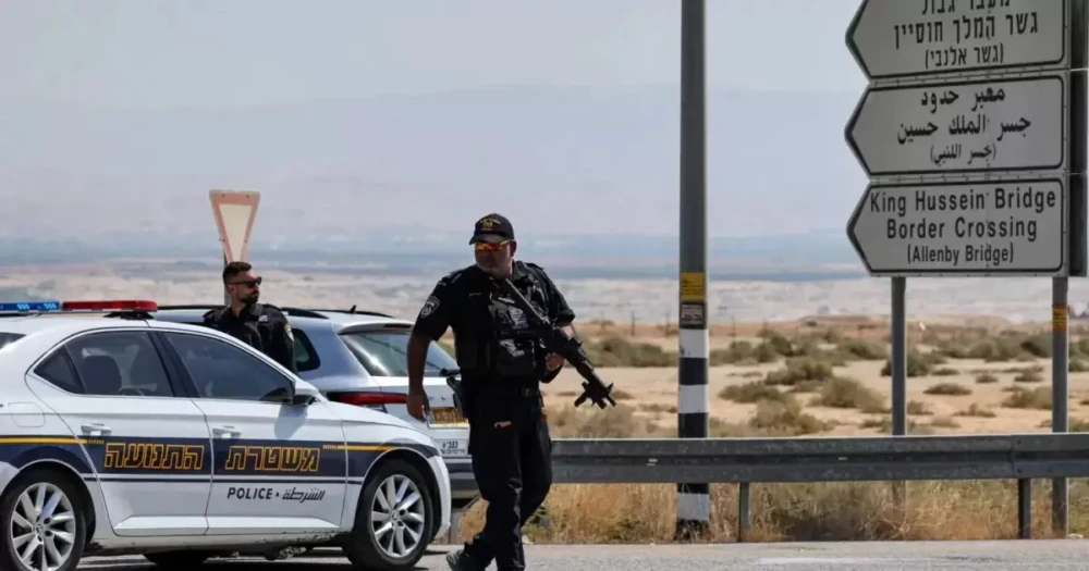 إسرائيل: اتهام فتى بمبايعة “داعش” والتخطيط لتنفيذ هجوم