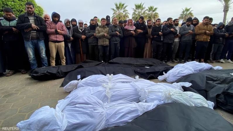 بأول أيام 2026 – ارتفاع حصيلة شهداء وإصابات الحرب على غزة